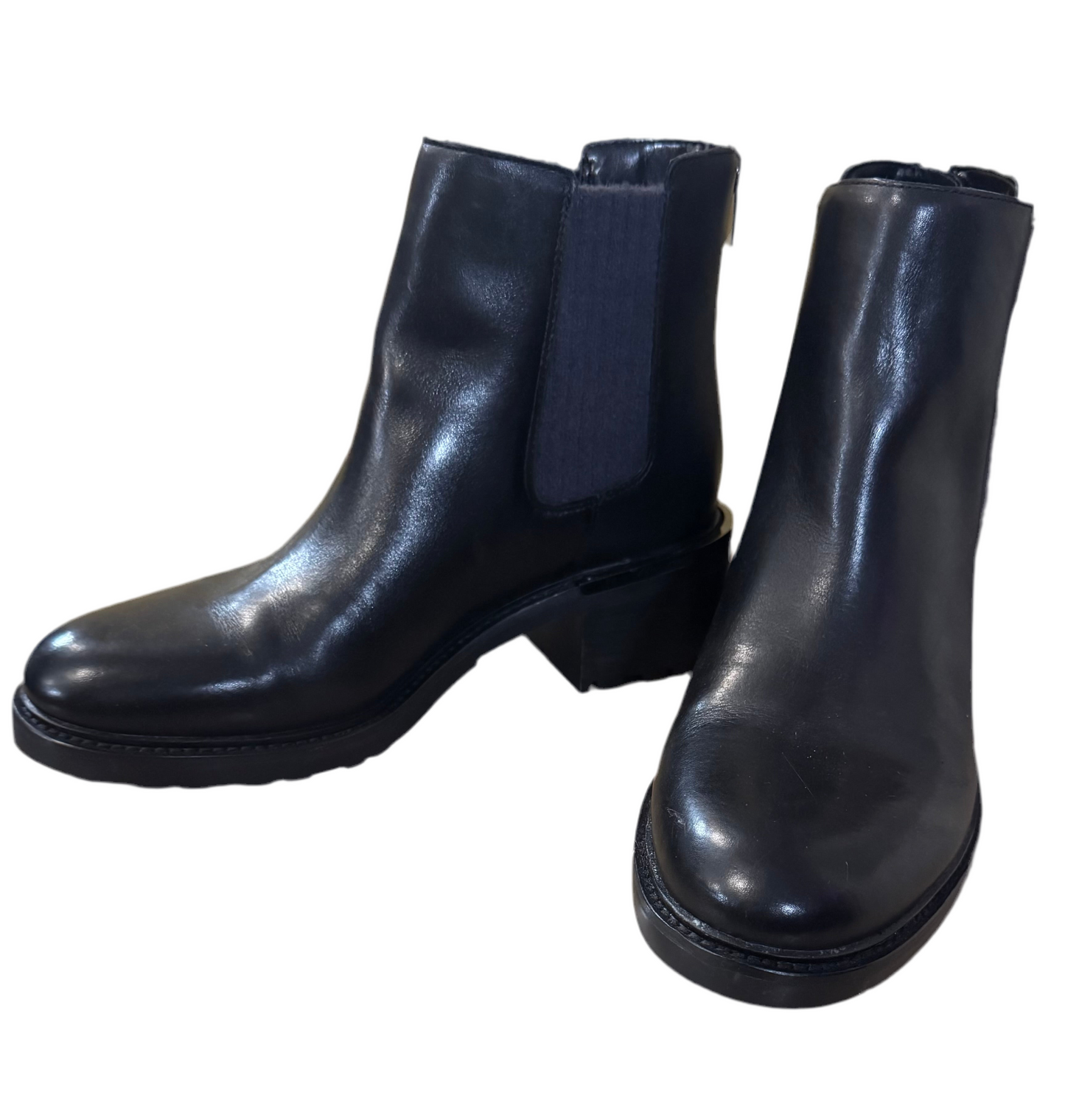 Vince Cumto Leather Kelivena Ankle Boot 9W