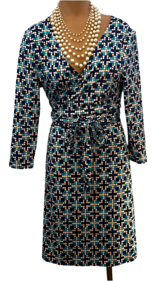 Just Fab  Size Medium