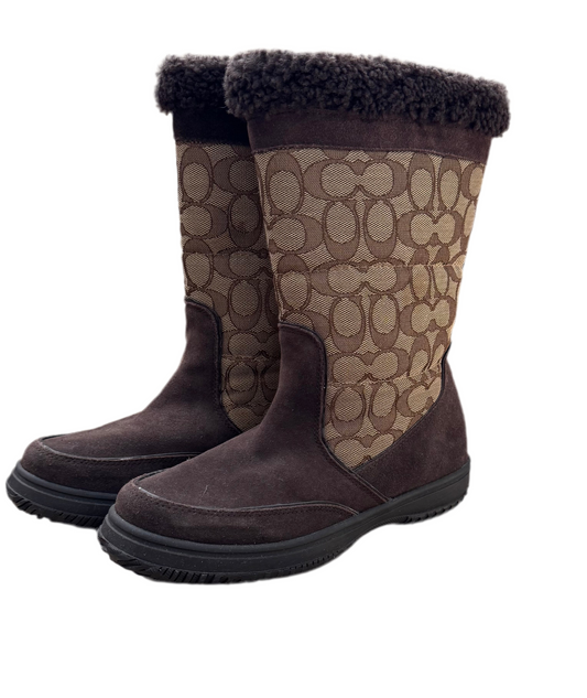 Coach Sherman Signature Brown Faux Winter Boot. Size 6