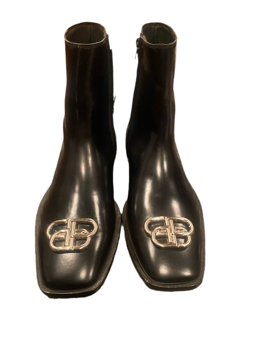 Men Size Euro 44/US 10 Black Balenciaga BB Icon Leather Boots
