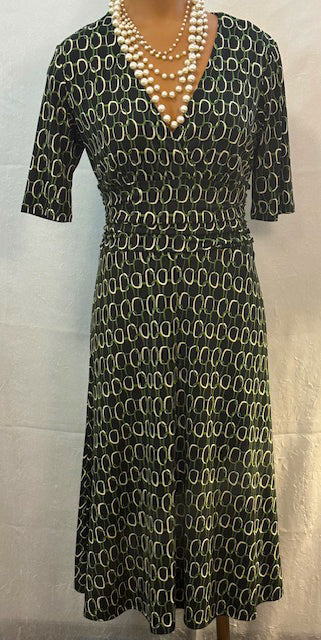 Ann Taylor  Size 6