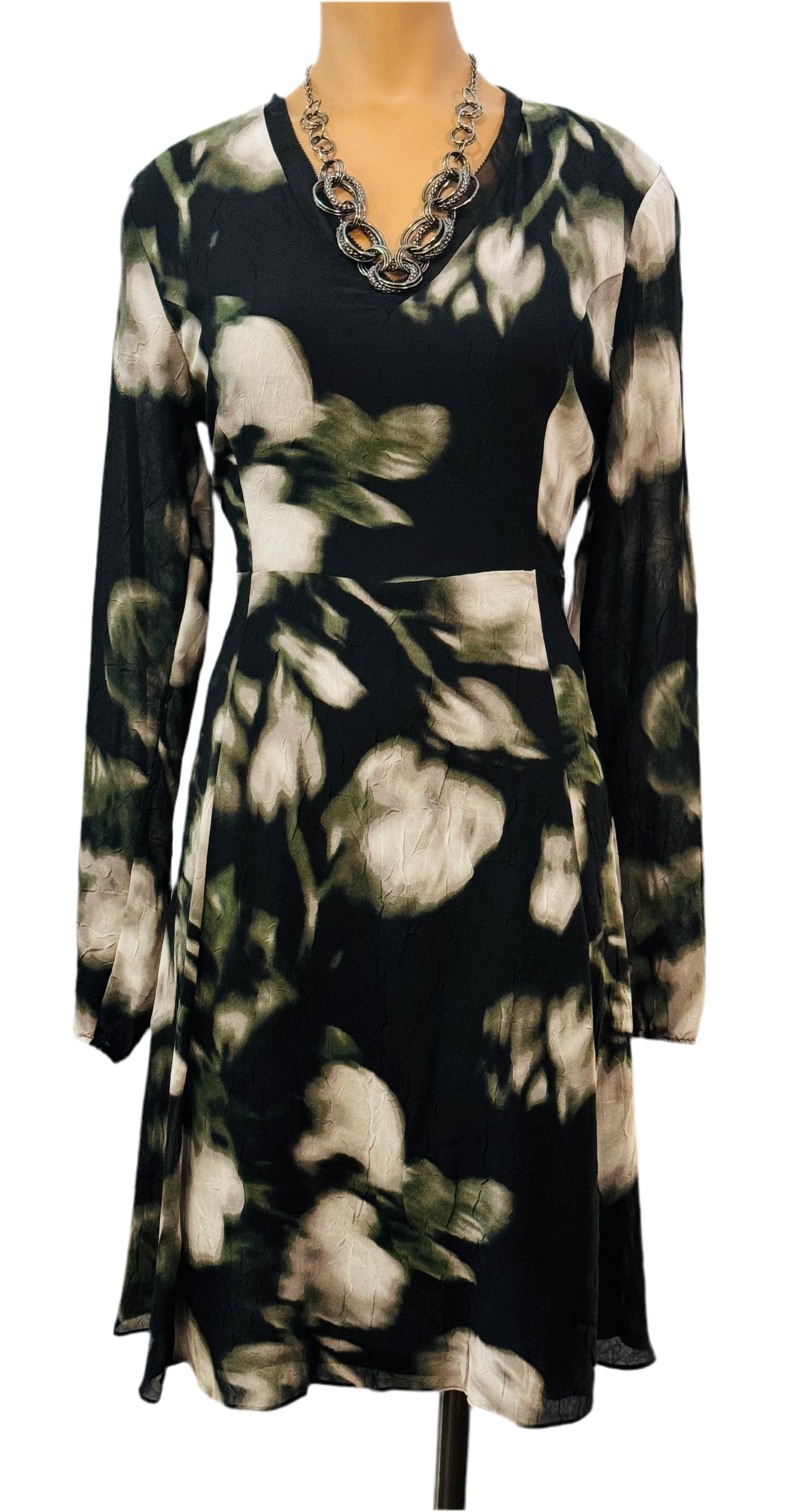 Simply Vera  Size 2