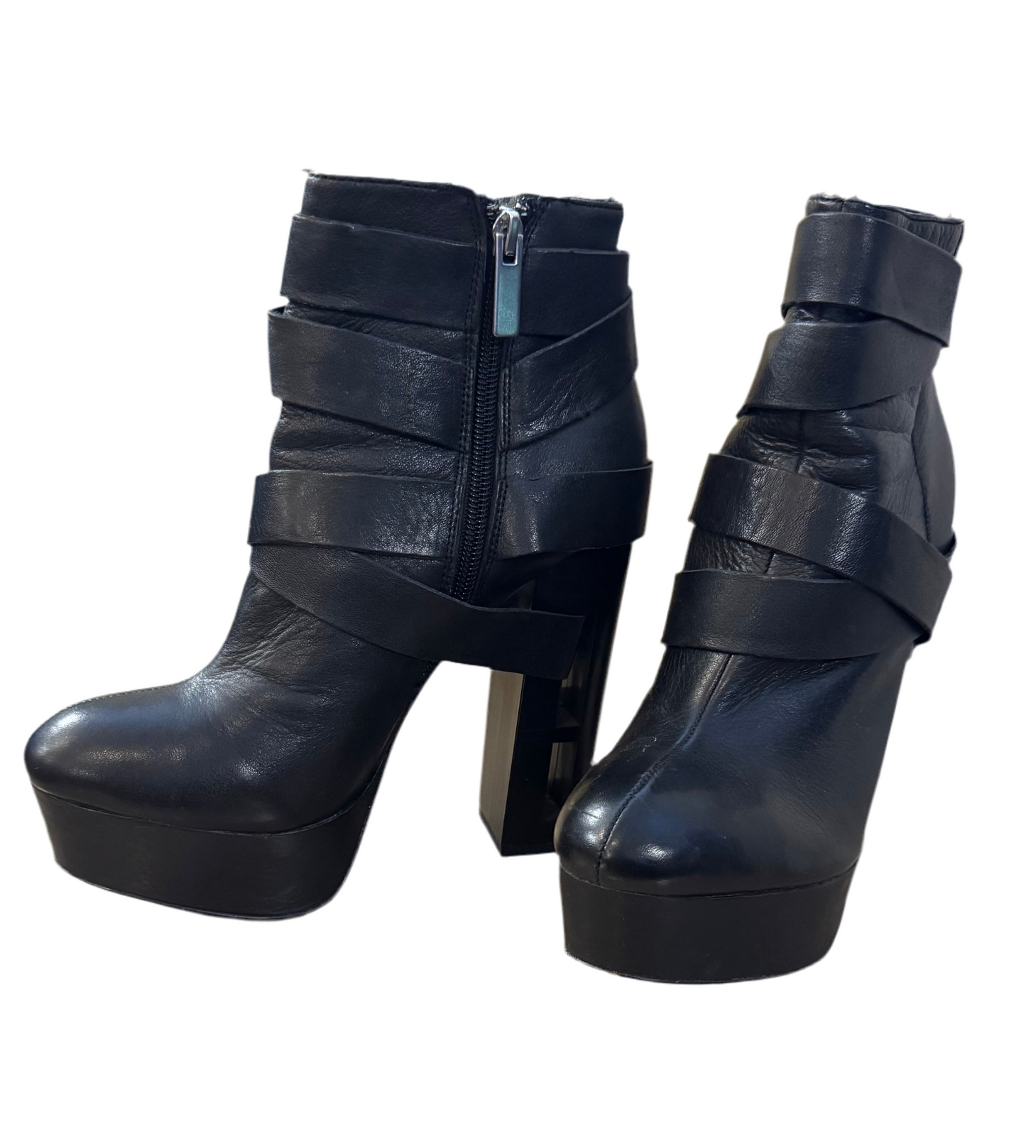 Dolce Vita Leather Block Heel Chunky Anke Boot  Size 8.5