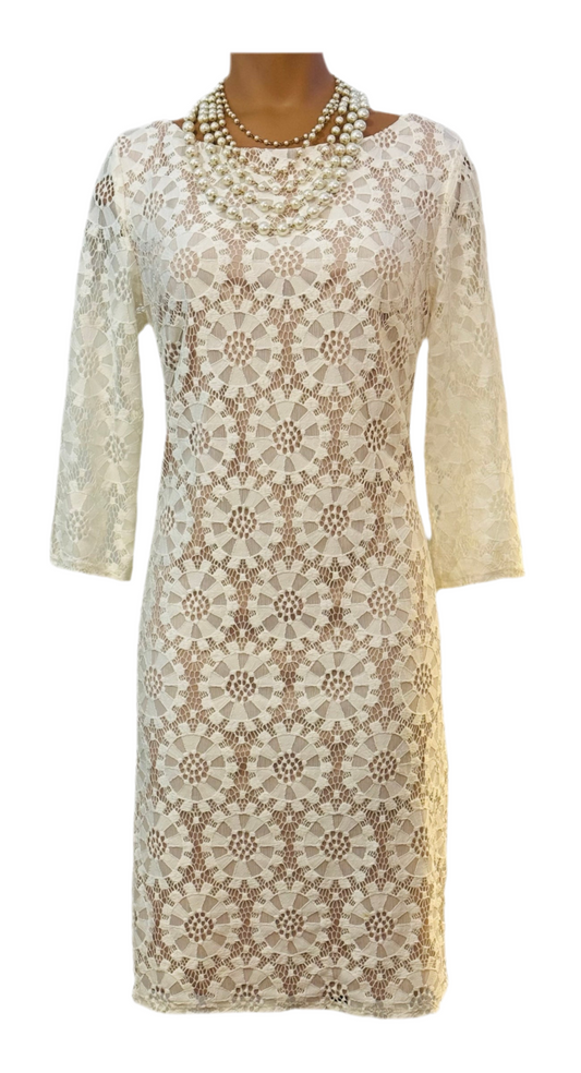VINCE CAMUTO Ivory Lace Dress  Size 6