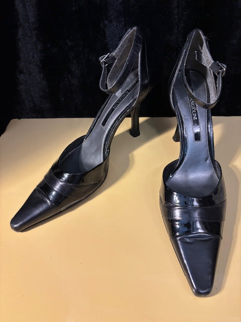 Enzo Angiolini Size 9.5M