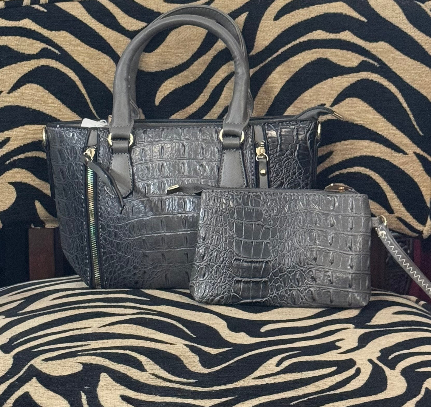 Gray Croc Tote Pouch Set